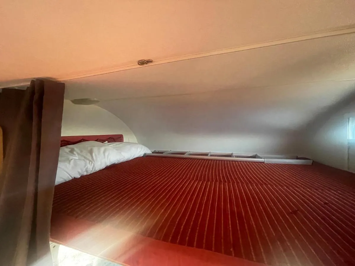 Hotel Autocarabana Ford Trigano Arrecife  0*, Arrecife (Lanzarote) Spagna